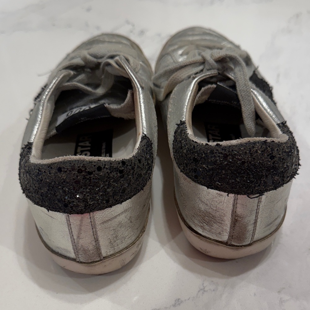 Golden Goose Silver Leather Sneakers with Black Star - Picture 4 of 5
